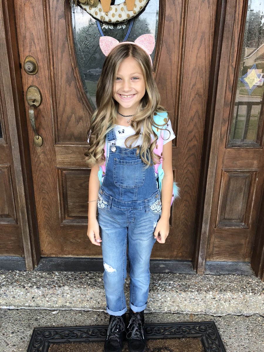 There are no words...but there is peace.

Our Sweet Calla is with her King.

No pain. No suffering. No fear. No tears. No medicine. No treatments. No unknown.

Only joy.

Facebook.com/teamwoodsupdat…
#TeamWoods #praiseforCalla