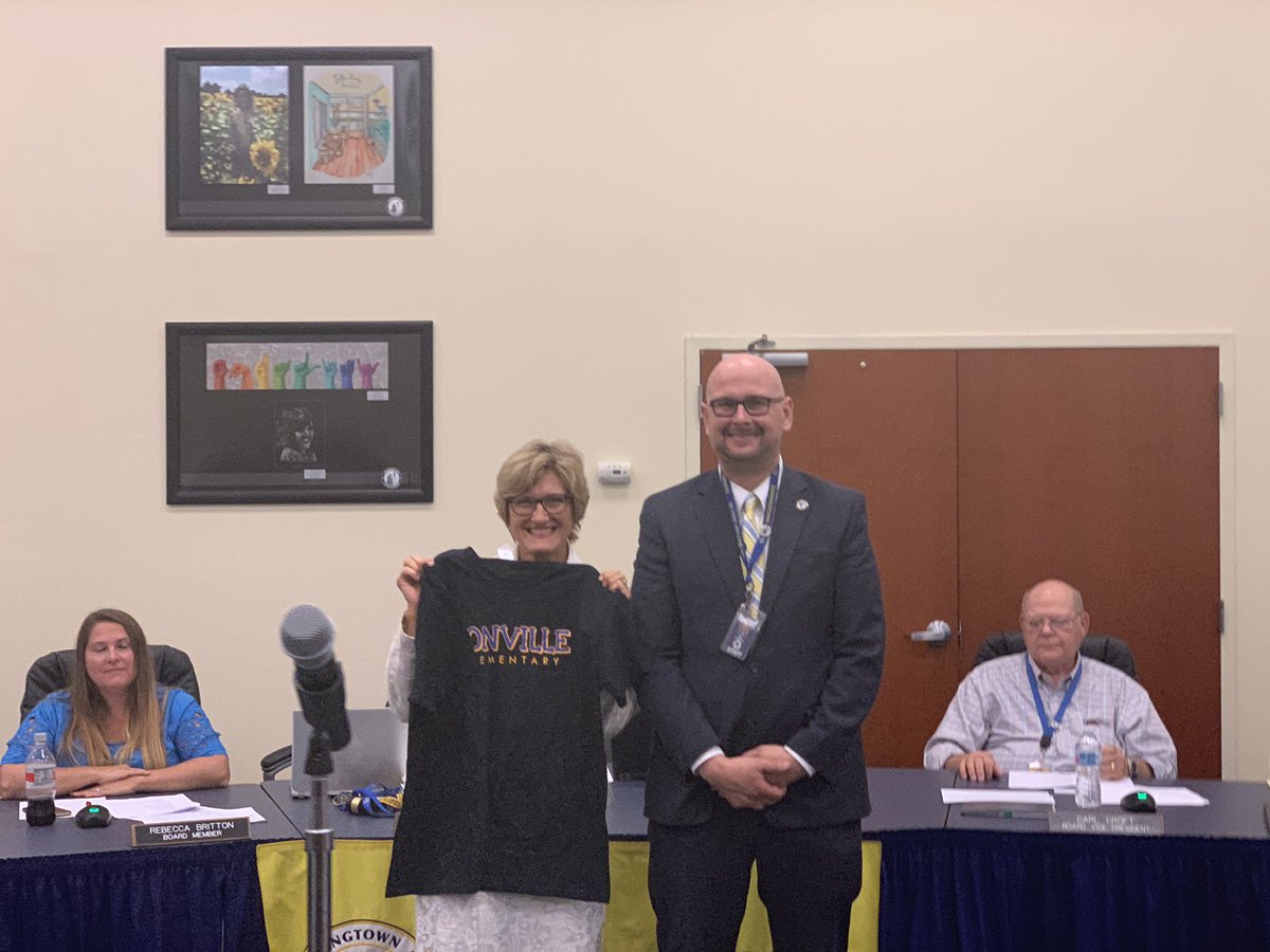 Dr. Indeglio-Chief Experience Officer tweet media