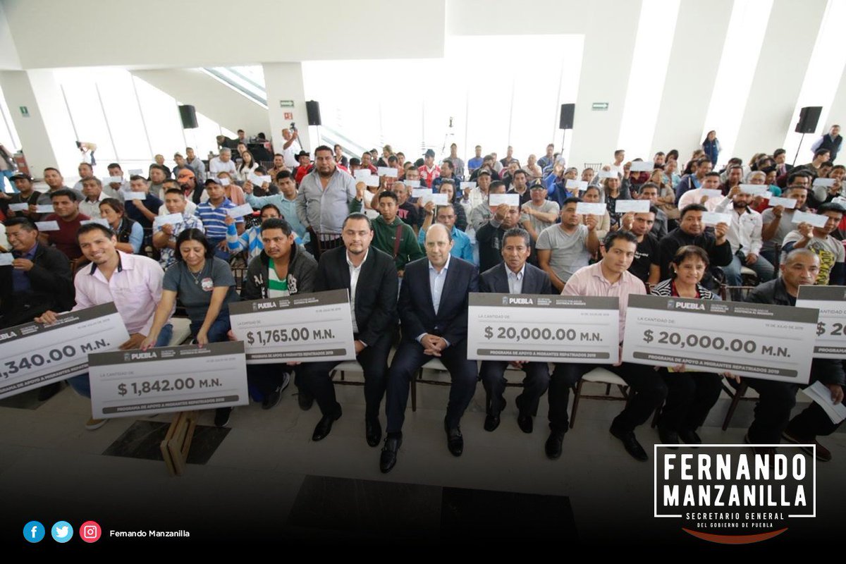 🇲🇽🇺🇸 Entregamos apoyos económicos a poblanos que regresaron de los Estados Unidos para que emprendan su propio negocio.

De esta manera podremos reincorporarlos rápidamente a la vida productiva de Puebla, poniendo en práctica todo lo que aprendieron en el vecino país del norte.