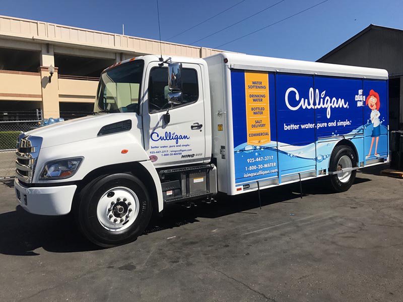 Screen_Graphics's tweet image. Our integrated #digital &amp;amp; #screenprint capacity allows for quick turnaround with NO quality compromise. 

Get to know more about it here!
screen-graphics.com/fleet.html

#printing #impression #printing_process  #printmaking #vinylprinting #printingservices #printingservice