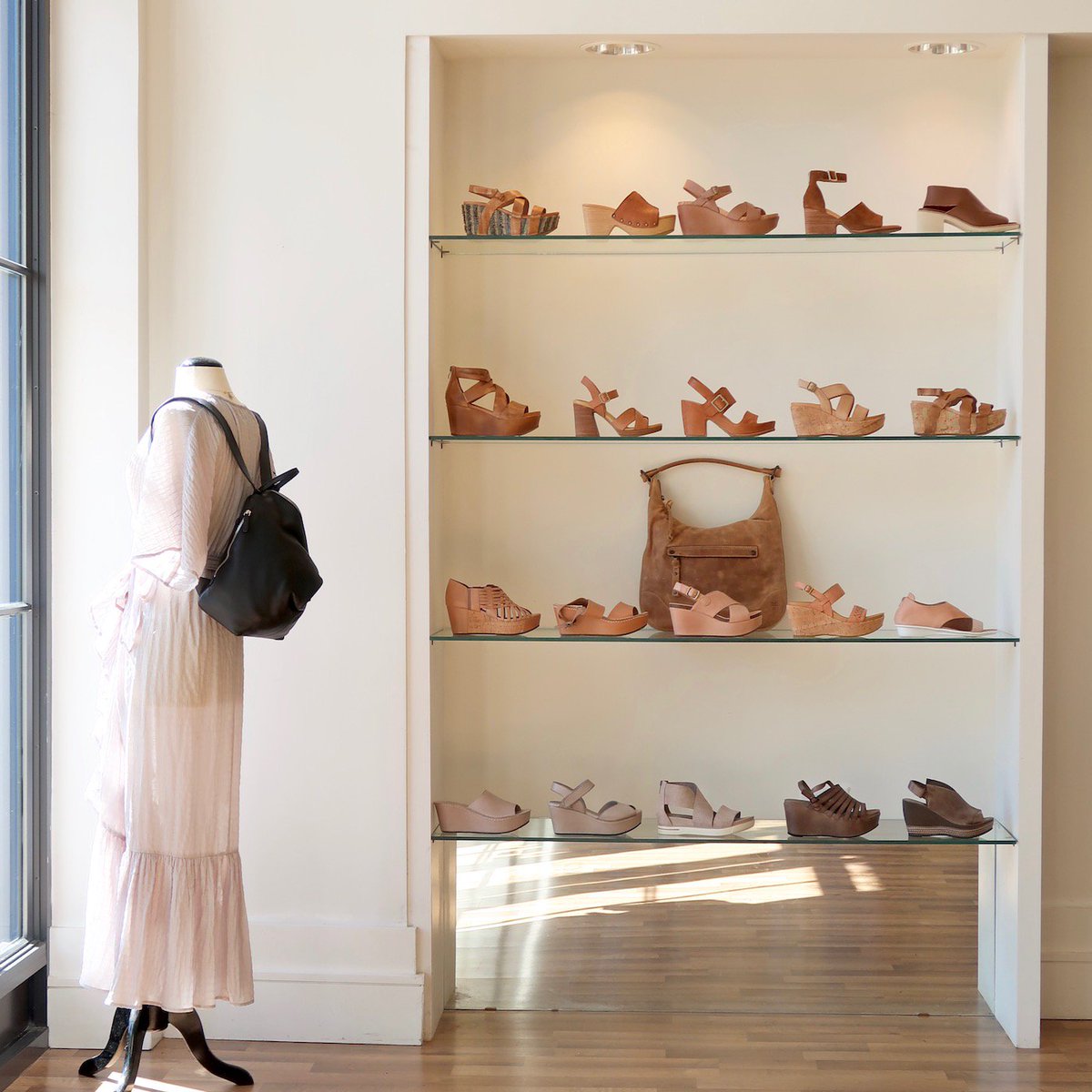 We love it when SummerHouse Designer Elish Moon and <a href="/ArcoAvenue/">Arco Avenue</a> team up! Here's what they've been up to lately >> alwayssummerblog.com/update-at-arco/