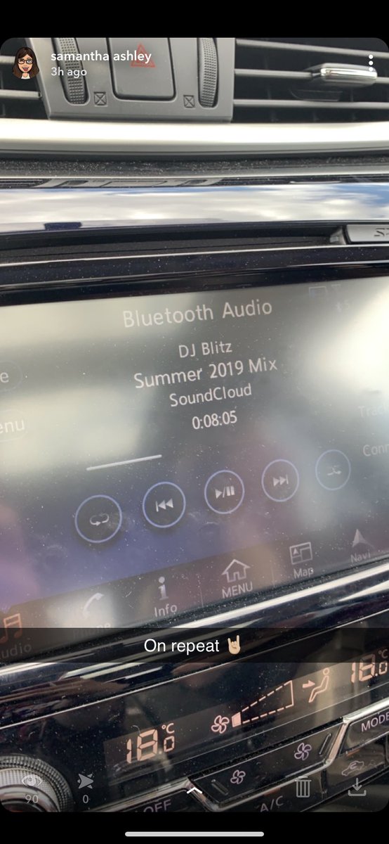 SG4_'s tweet photo. @djblitzwpg should make one with all the top hits from the past year 👌🏼 https://t.co/rGMwbcNi6L