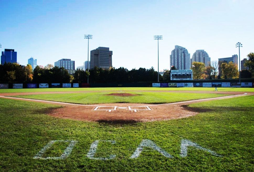 #DYK that Canada holds the Guinness World Record for the oldest #baseball field in the world? Open since 1877, the Labatt Park baseball diamond in London, Ontario is definitely a home run for 🇨🇦! 
📷 @Fanshawecollege/Twitter