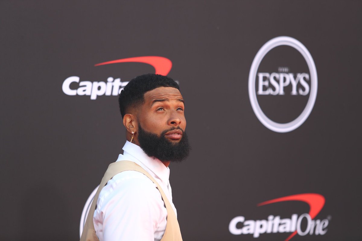 RT @MySportsUpdate: New look for Odell Beckham Jr.
Blond is gone. https://t.co/iRcMdaQaKb