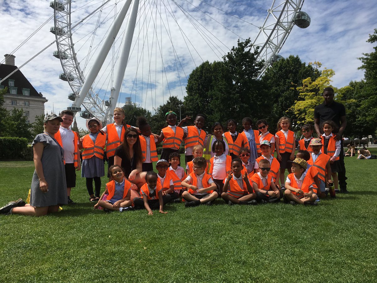 MBrookprimary's tweet image. Last week, Year 1 visited the South Bank on a landmark learning challenge! #SpotTheLandmark #LearningInAction #LearningDetectives #LifeLongLearners #MbrookSTARS