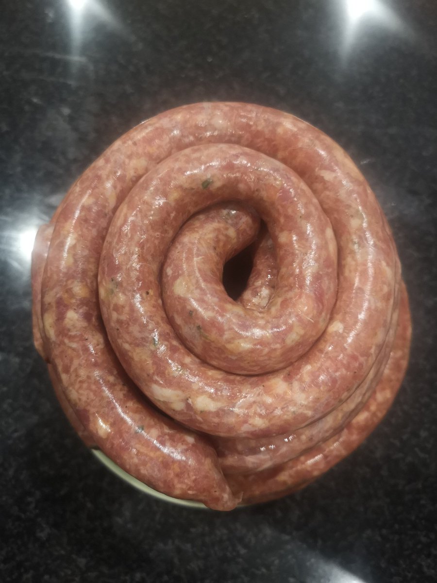 braaibok's tweet photo. Julle het so baie van die vark wors gehou dat dit oornag gewild geword het!!

#braaibok #onsweethoe #braaiboklewe #braai #braaivibes #braaimaster #wors https://t.co/yvpCnTrkN7