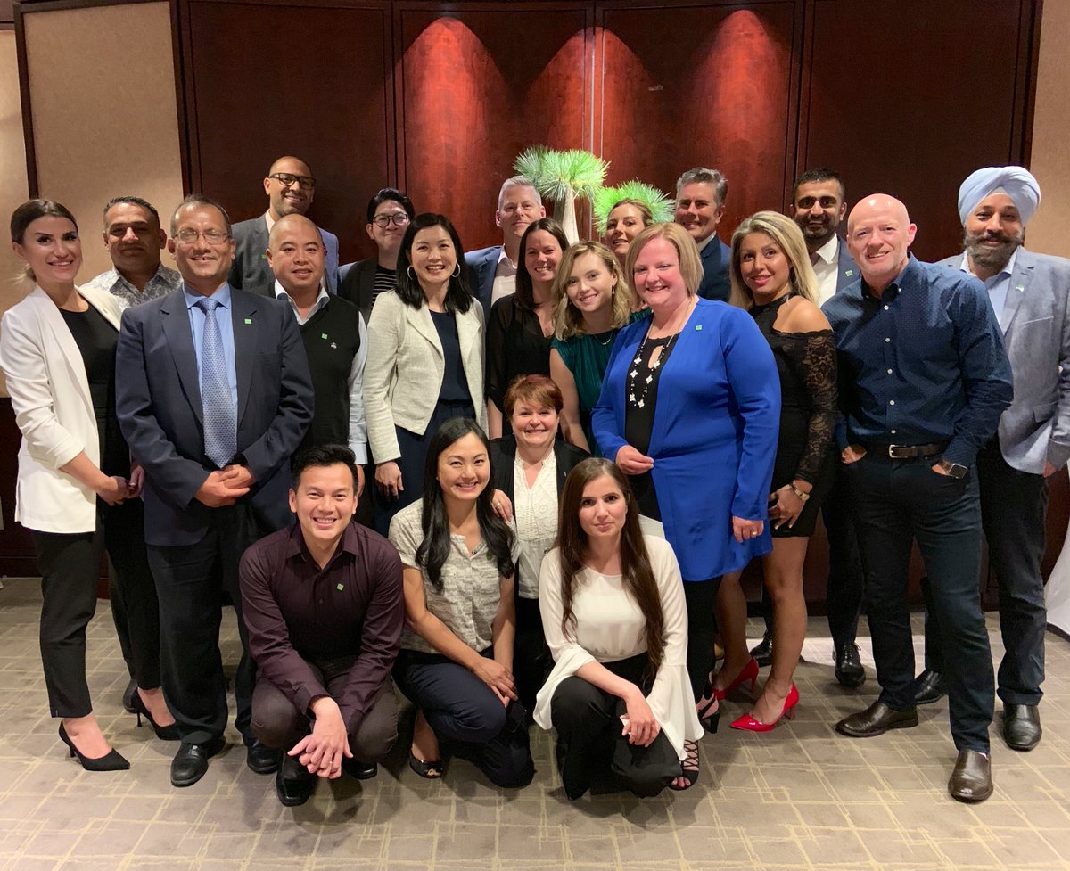 Great executive dinner with our newest Mobile Mortgage Specialists in BC and Alberta! Thank you for your engagement and participation at bootcamp! Lots of learning and sharing by the reps &amp; insights and tactics from the executives! We missed you, @ReneQuercia_TD!#wave87 #td #mms
