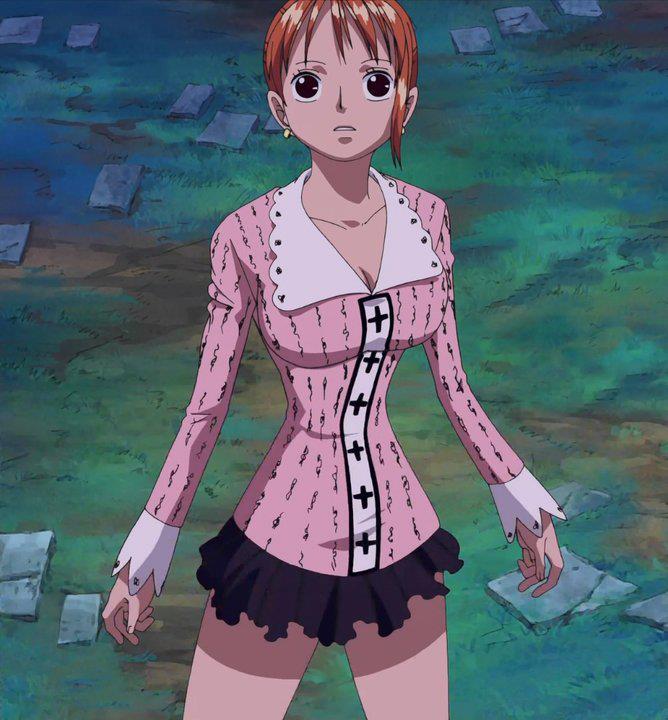 Outfits nami one piece Nami One