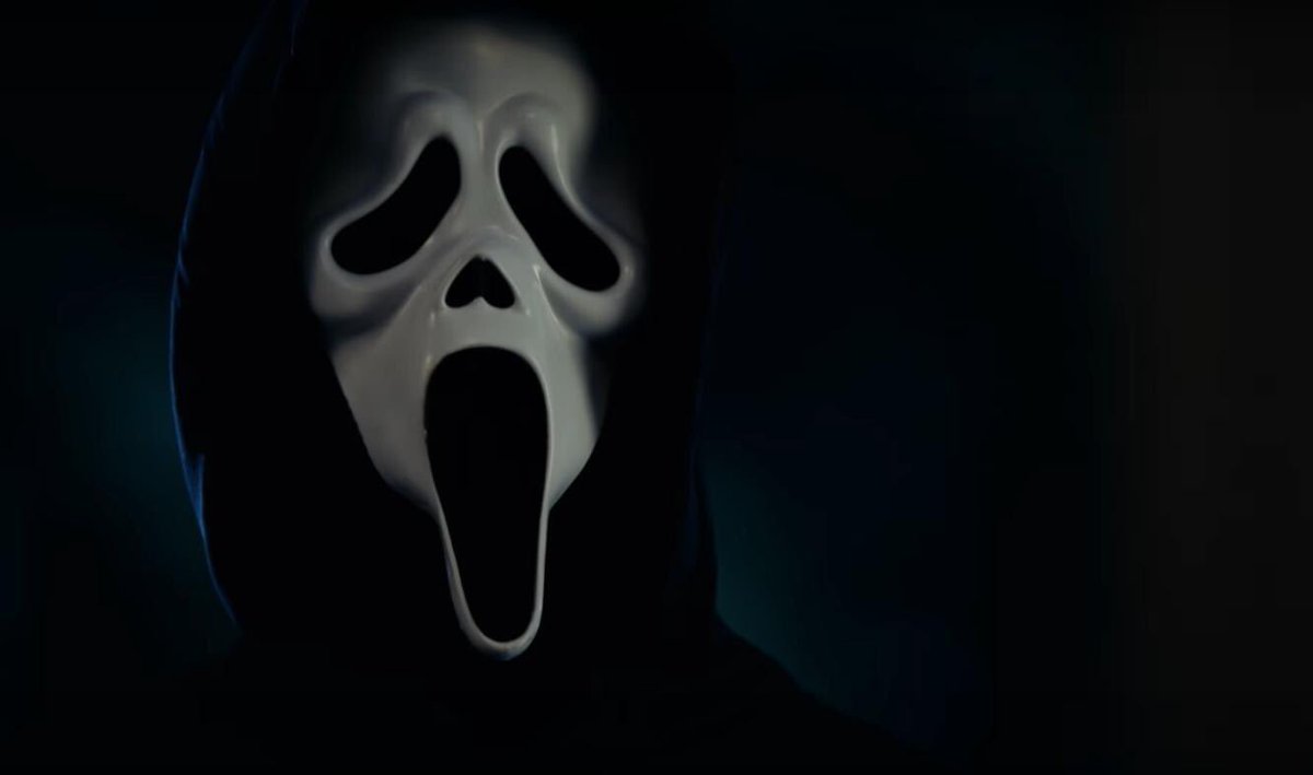 TheScreamSeries's tweet photo. The season finale of #SCREAM Resurrection starts RIGHT NOW!
#WhoIsGhostface ๐ช๐ช๐ช https://t.co/QwXfNWLKye