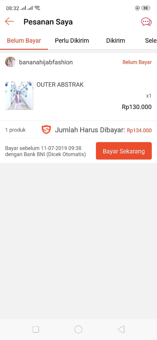 bay_bagus's tweet photo. @ShopeeID @ShopeeCare kak, kemarin saya belanja di shopee. pagi ini udah saya bayar via BNI dicek otomatis. tapi status pesanan saya masih "BELUM BAYAR" gimana dong? tolong dibantu ya https://t.co/i0vX1bM7DG