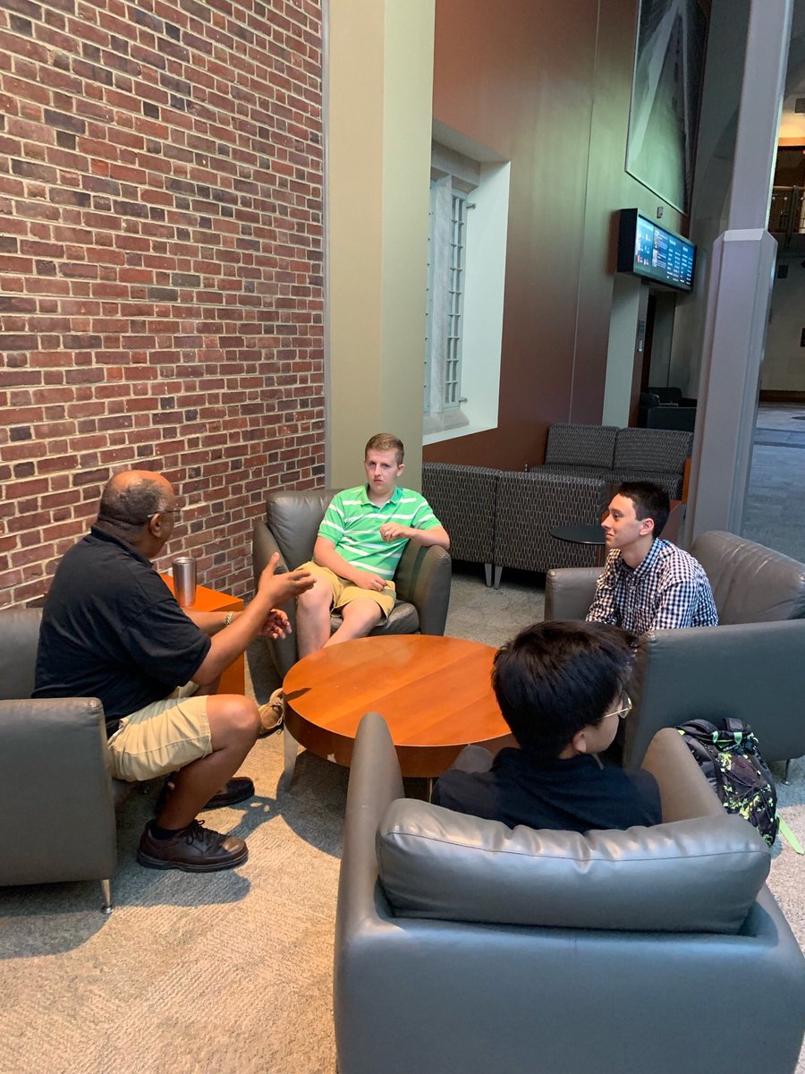 Students also met with chef and restauranteur Herman Baskerville, Nurse Practitioner Erica Davis, and Mechanical Engineeer Felix Pyatigorskiy to discuss what skills are necessary to find success in their professions. https://t.co/136jpwDP0l