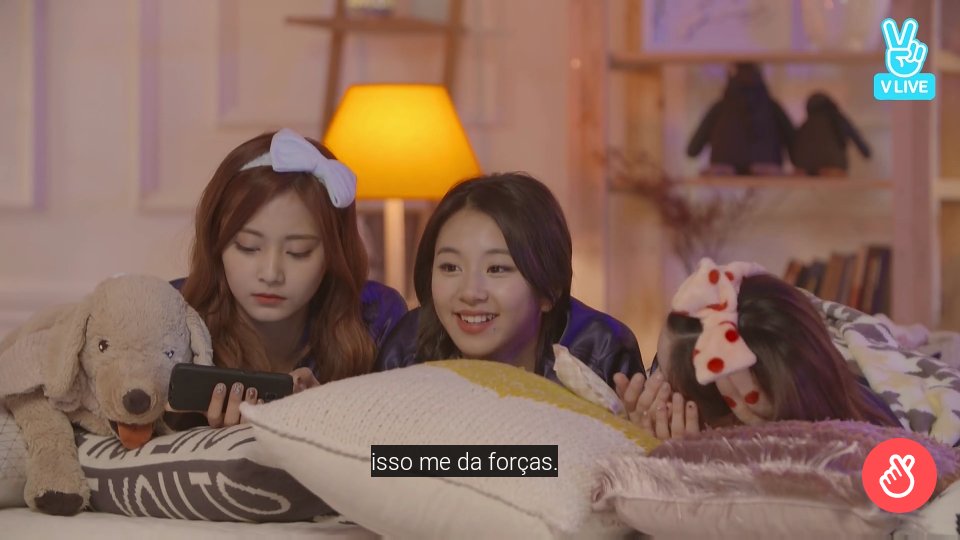 sahyogirll's tweet photo. Jihyo dizendo o quanto ela é agradecida por ter as meninas com ela. https://t.co/gQuHWyUwqX