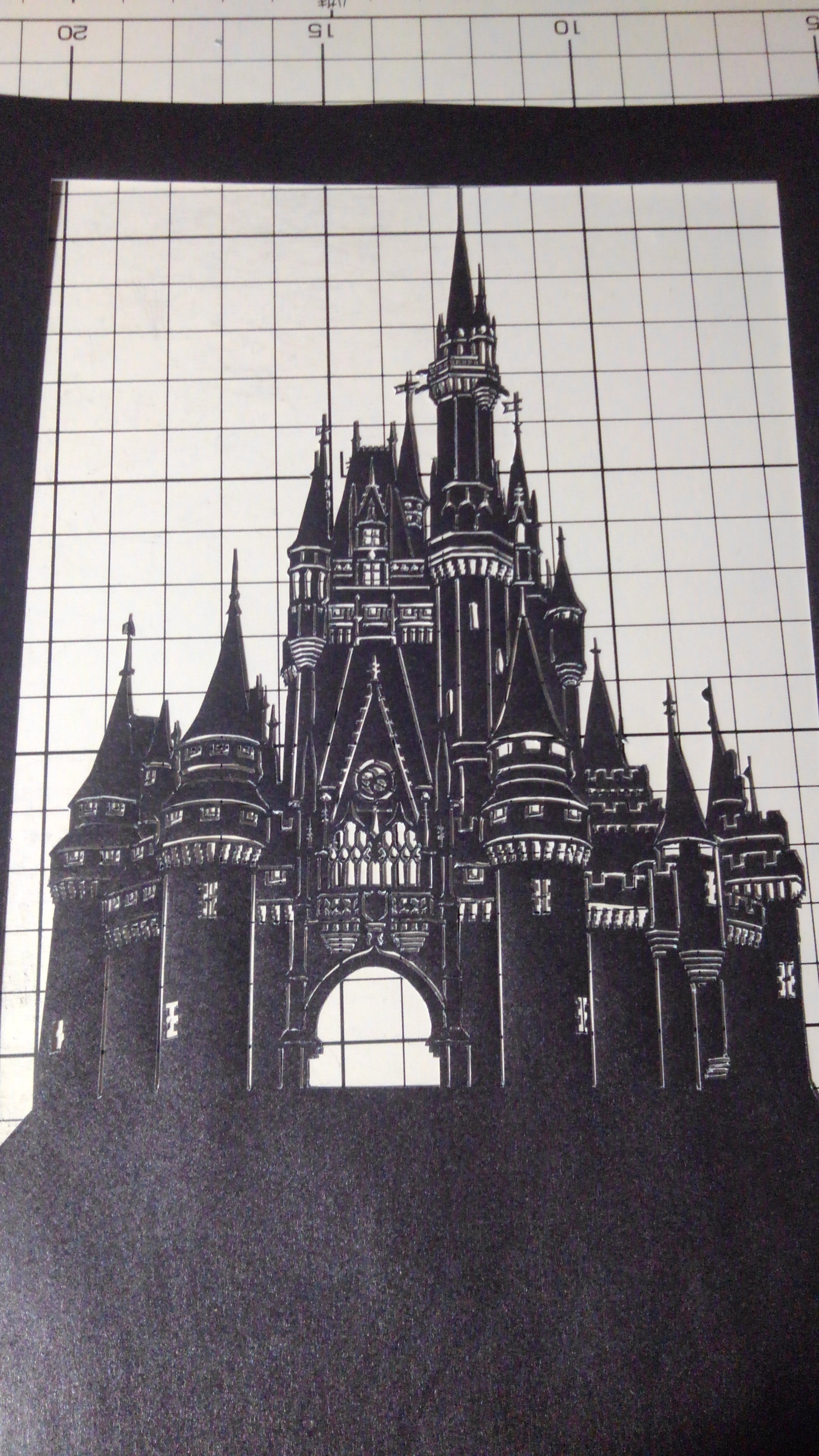 ディズニー　シンデレラ城　切り絵 シンデレラ城 | iichi 日々の暮らしを心地よくするハンドメイド