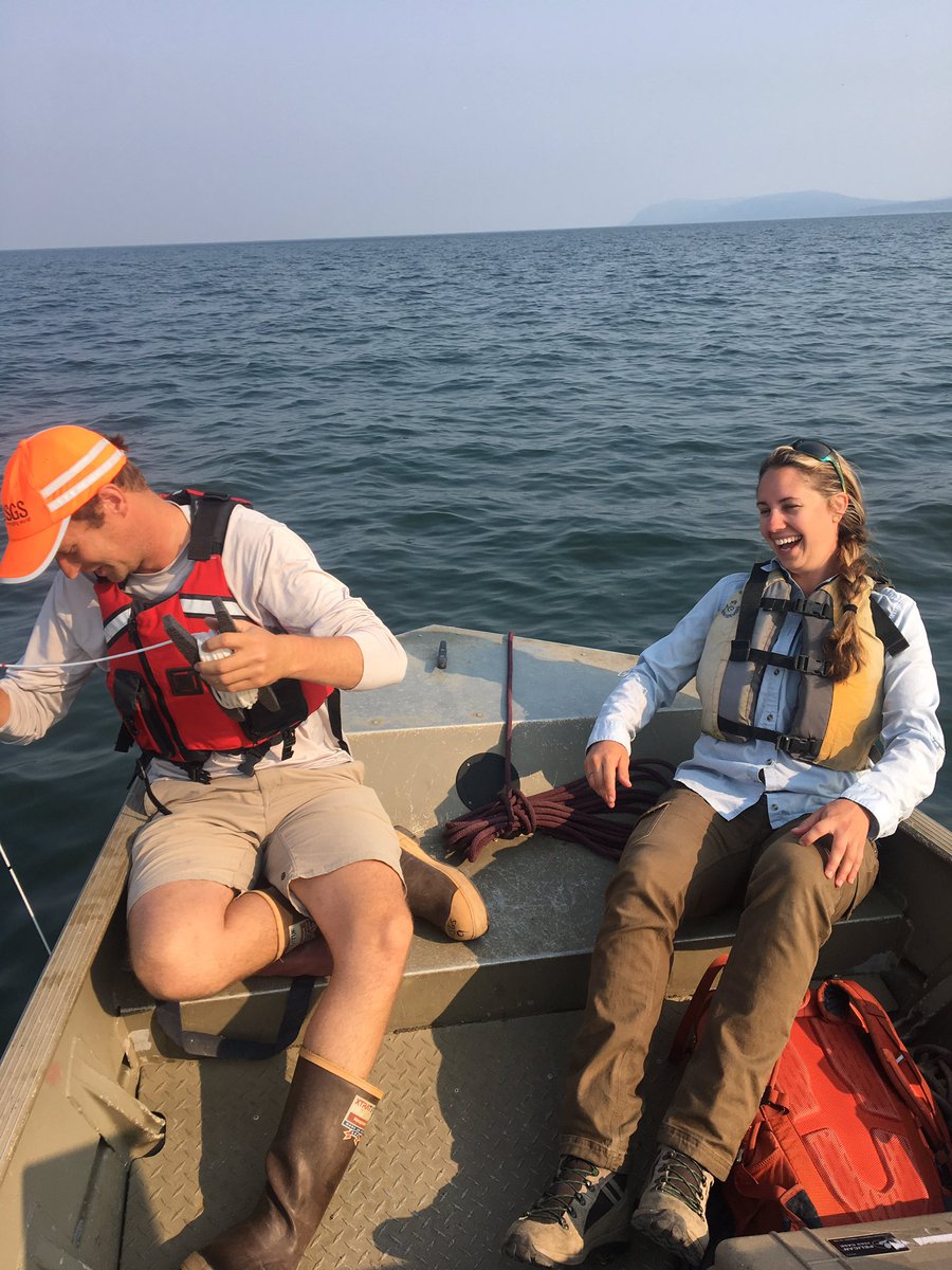 ColdCoastsAK's tweet photo. I can’t remember what was so funny, but that is what makes fieldwork great. @akdggs Showing how the secchi disk is done. #coastalchange #alaska #fieldwork #alaskascience #usgs #usgscoastalchange https://t.co/CVBAhsgid1