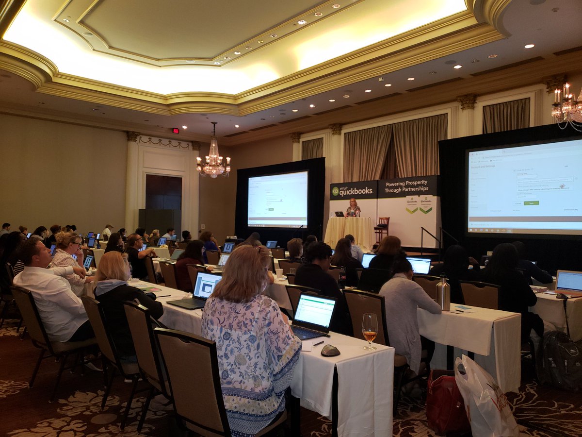 LizScottQBO's tweet photo. Houston #intuittrainingevents was a success! @MichelleLongCPA @mbrcpa https://t.co/K4w60wGMk0