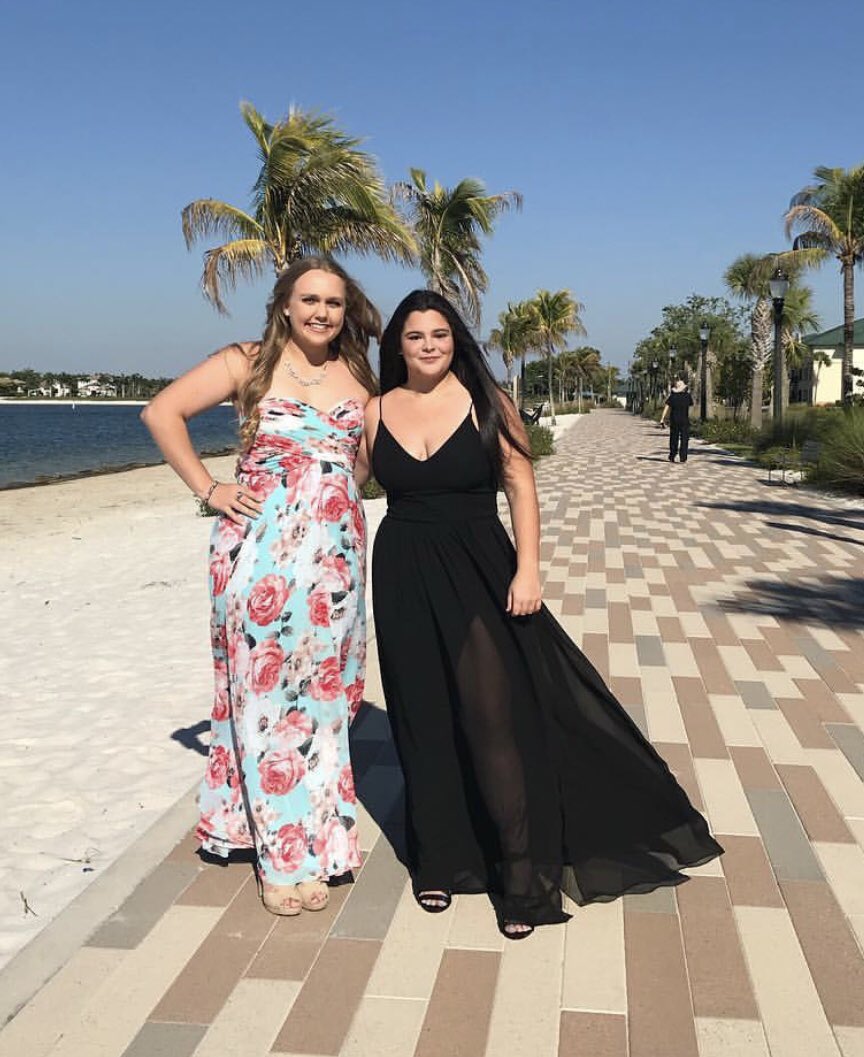 Chi Omega FGCU tweet media