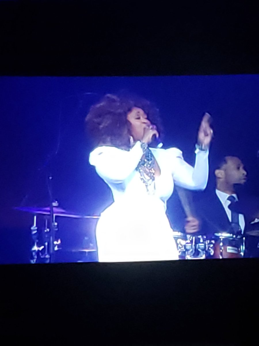 XiChiSigma1914's tweet image. Opening ceremonies are in full swing with Soror Terisa Griffin on vocals! #SigmaConclave19 #PBS1914 #GDOLD