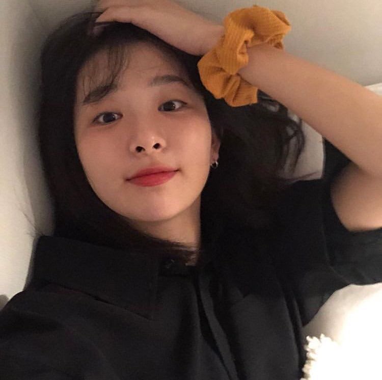 giseull's tweet photo. pagi peeps! https://t.co/vd1al64t06