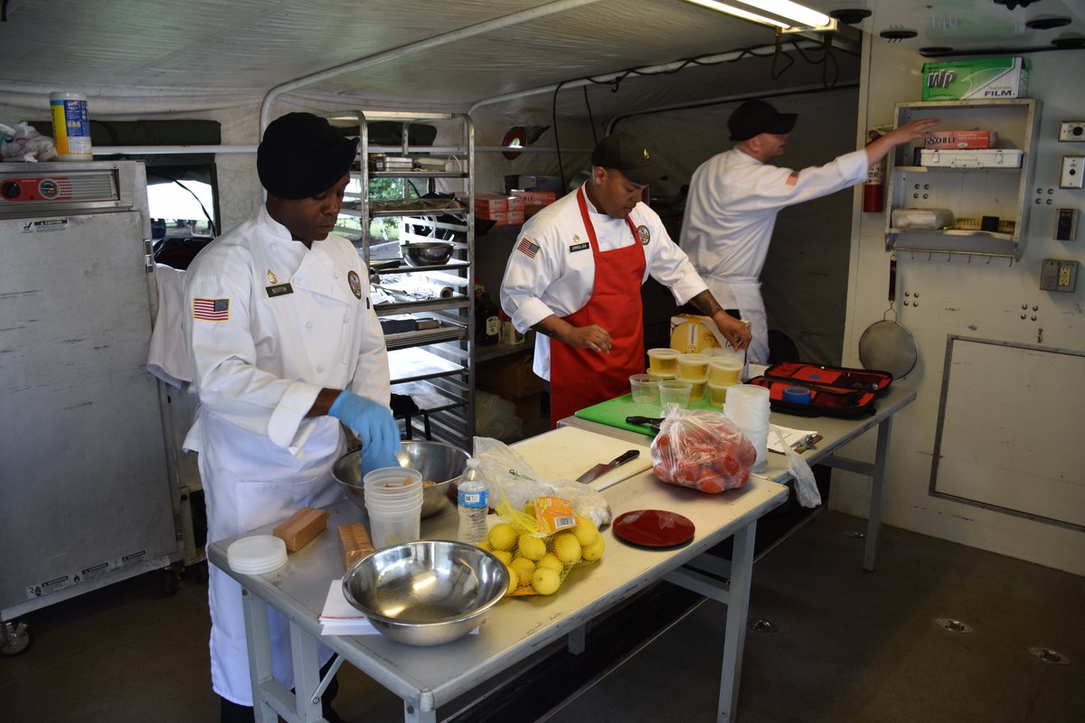 Day 1 of the #TasteOfChicago was a success. Will you be a part of day 2? Stop by for #free samples and a demonstration at noon, 3:00 p.m. and 6:00 p.m. We are located near Balbo and Columbus Drives. #ArmyTeamChicago