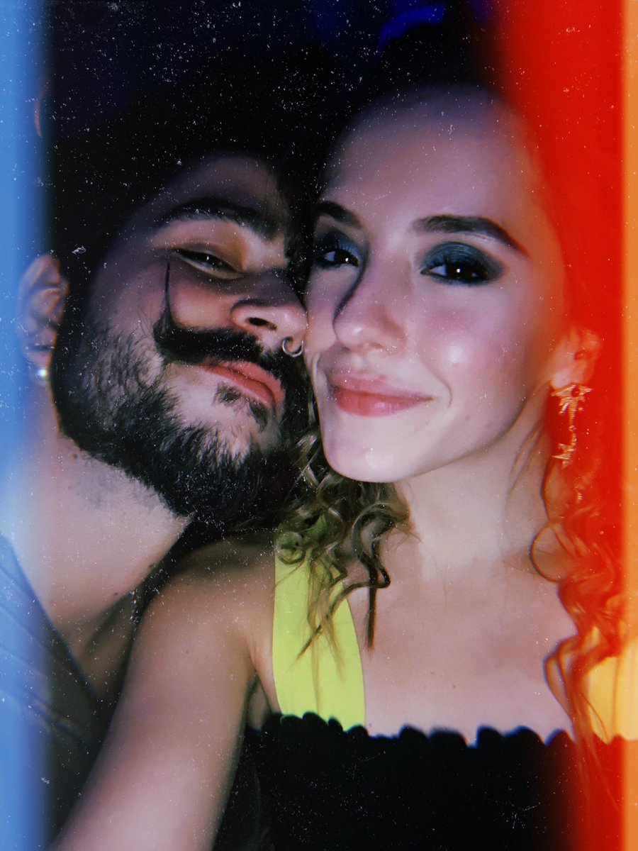 CamiloMusica's tweet photo. Dejen de perder el tiempo y díganle a la persona que aman que se case con ustedes!!
Te amo Tutu! https://t.co/aBfNisKi1x