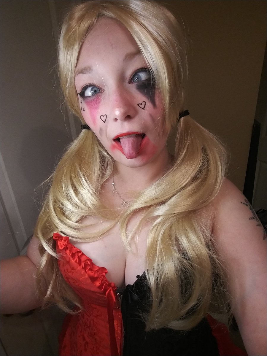 elvish_nerding's tweet photo. Harley Quinn! #Harley #cosplay #HarleyQuinn https://t.co/7Qi6vzUi1Q
