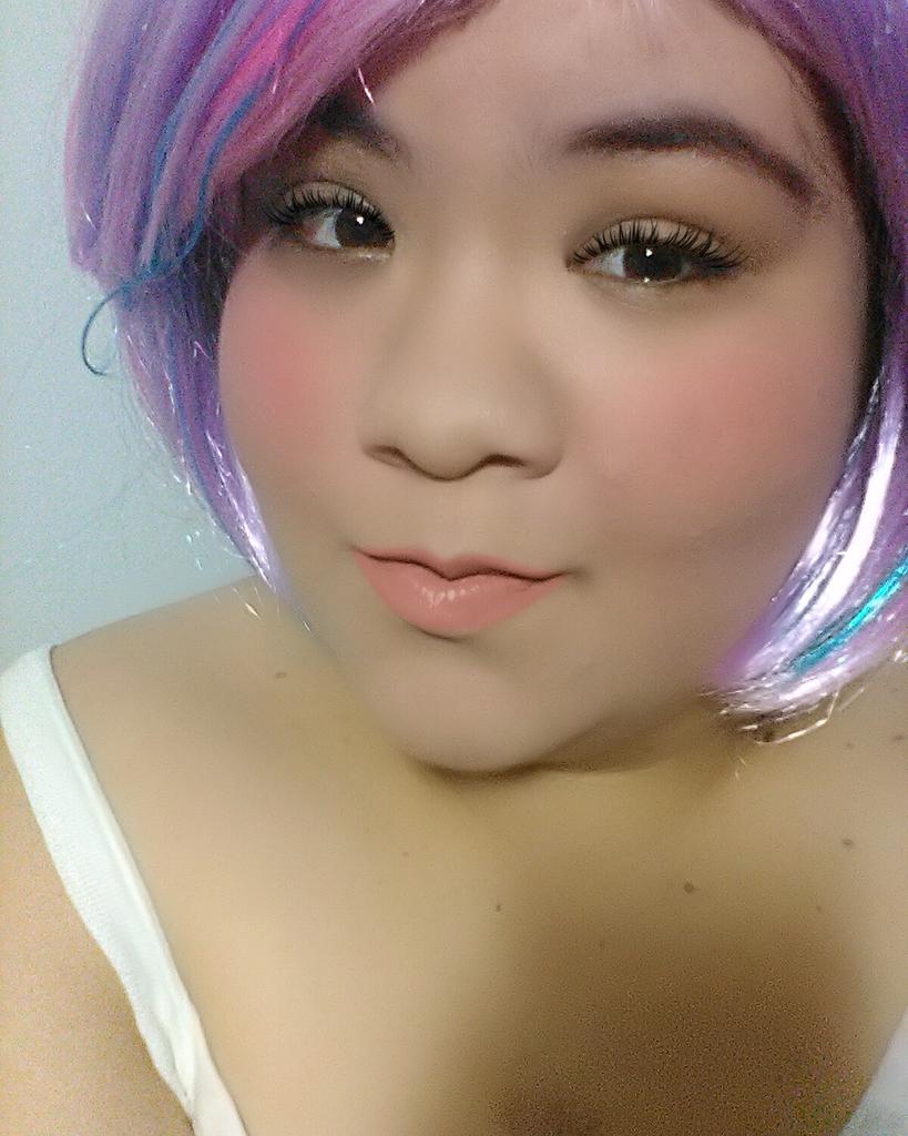 EvelynMichelleA's tweet photo. 🦄✨💕 #FunSelfie https://t.co/wzFYUFaE2e
