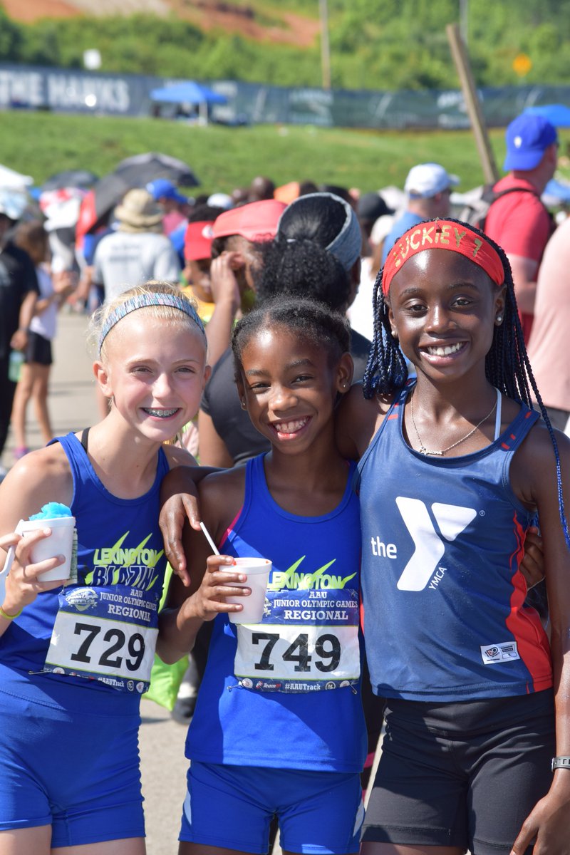 REPEAT! Aven Thomas is the 1500m Run Regional Champion of Region 06, once again. Best of the best for 9 year-old girls with a time of 5:33.27.