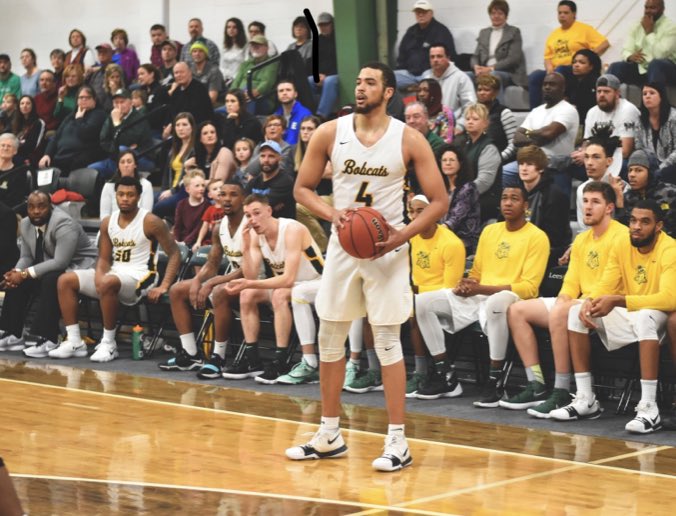 leesmcraembb's tweet photo. #DunkMountainBrotherhood #BEgreat #LMalumni @D_Falls14 2018 grad, a champion, conference all academic team, 4 year starter for the #Fire Program. Currently Working & living in Chapel Hill NC. https://t.co/HYrntyawUu