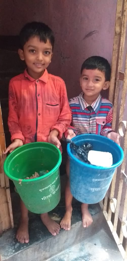 Muzaffarpur_SCM's tweet image. It’s only when citizen’s join hands, that waste becomes resource. All 49 wards #segregate at source @Muzaffarpur_SCM, it has become a habit now. #Mixed #wasteprocessing  shouldn’t be encouraged, this is how you do it- make resource management a people’s movement.