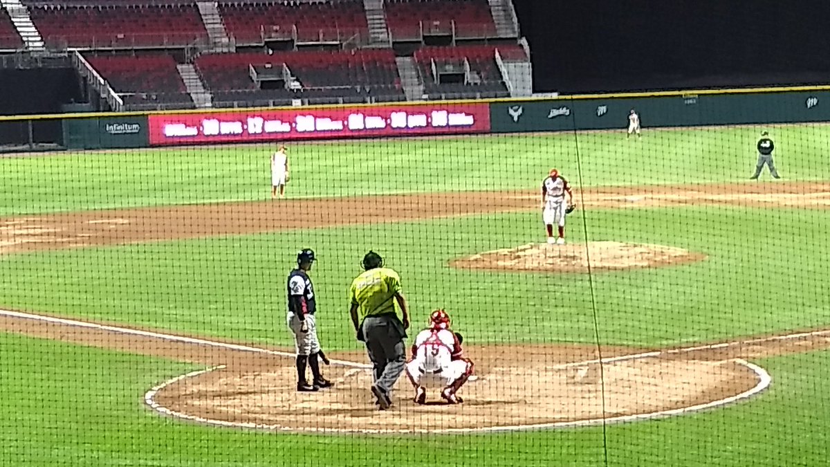 MonkeyManRules's tweet photo. Venga @jjmtz5!!! (Si, yo grité 🤣 porque #GroupieNumberGuan) https://t.co/k3wKdET5bu