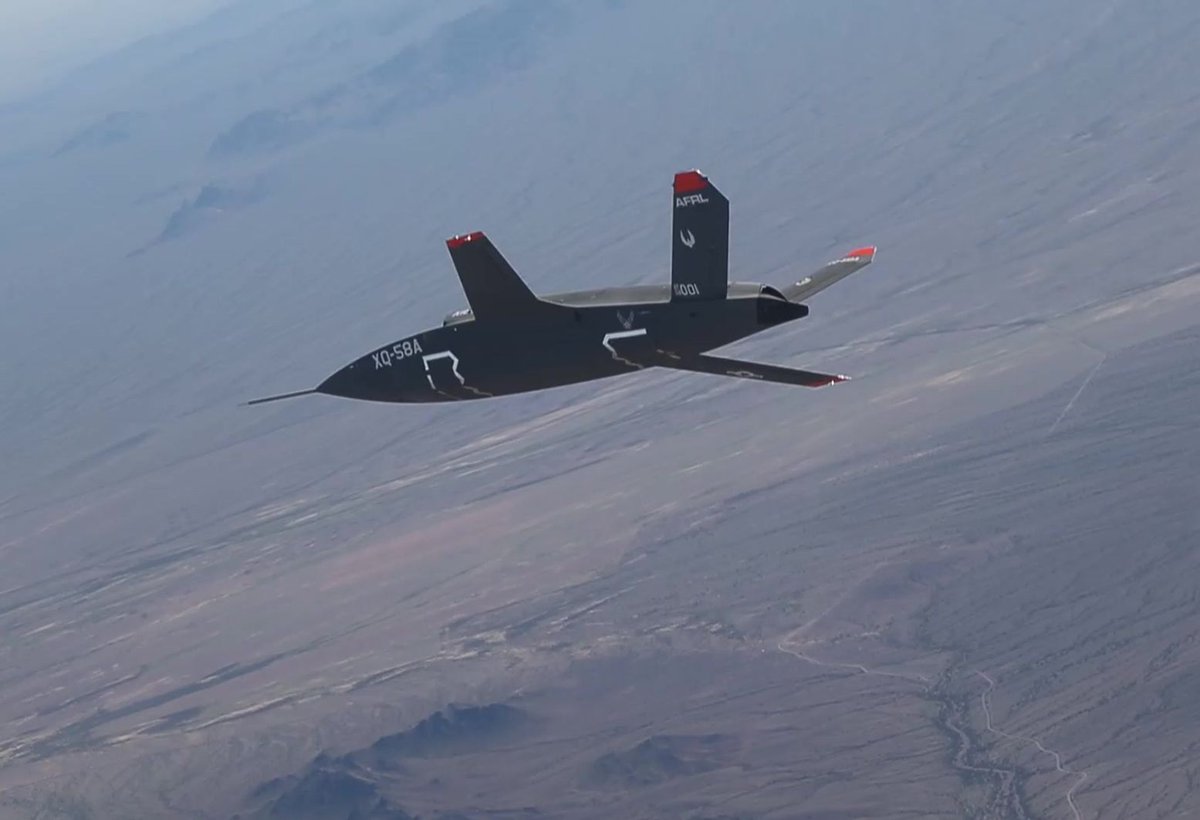 DroneDeliver's tweet photo. America's Stealthy Drone Fighter Is Back: XQ-58 Valkyrie Makes a 2nd Test Flight - The National Interest Online https://t.co/onFEVJlXAa https://t.co/9LTuzEvqMI
