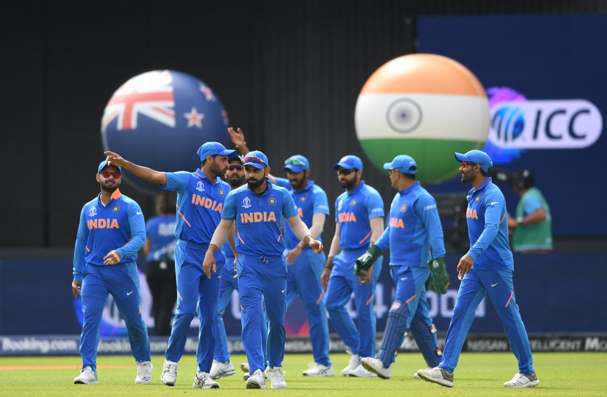 SDhawan25's tweet photo. We gave a great fight, boys! Kudos to your spirit. 
Congratulations @blackcaps on reaching the finals. https://t.co/VT7Lqy05NB