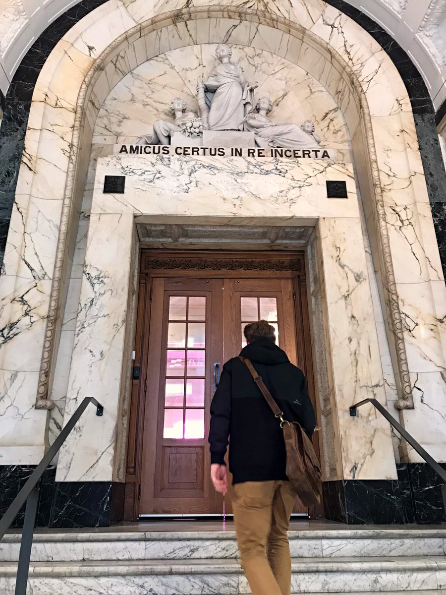 raygunio's tweet image. There&apos;s nothing like starting off the week with a bang by visiting an awesome customer! Jess from @fluxfederation handled our cameras like an absolute pro 😎 Also - how cool is this office? #CustomerStories #SuccessfulSoftware