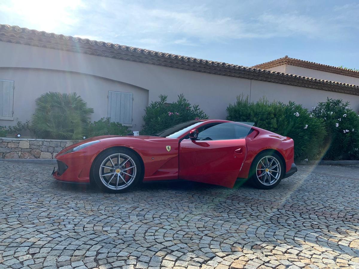 Ferrari Cannes