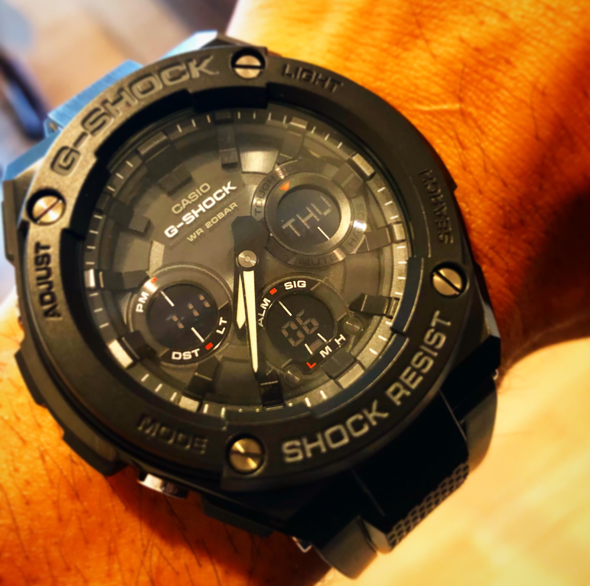 右代啓祐 所属してる事務所の社長から誕生日プレゼントいただきました G Shockが欲しかったから嬉しい 大切にします ジャパンドリーム G Shock Casio 誕生日プレゼント 感謝 モチベーション T Co Srqllwe6ql Twitter