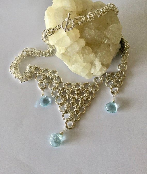 ZoeZoechaos's tweet image. Wanna make a statement? buff.ly/2UJf0ra #Necklace #stylish #DistinctbyDesign #Blue #Chainmaille #Handmadewithlove #UKetsyRT