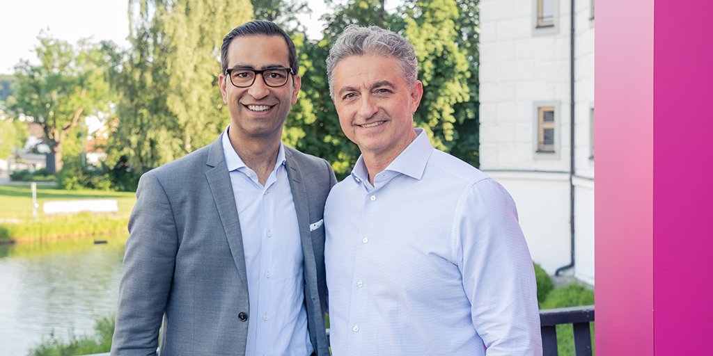 MartinaWeidmann's tweet image. Partnerschaft für „#IoT made in Germany&quot;: #Telekom und @SoftwareAG kooperieren für weltweite IoT-Dienste in 🇺🇸🇪🇺🇩🇪 Telekom und @tsystemsde werden ihre IoT Plattform #CloudderDinge um weitere Funktionalitäten mit der #Cumulocity Software AG erweitern bit.ly/2G2UOHB