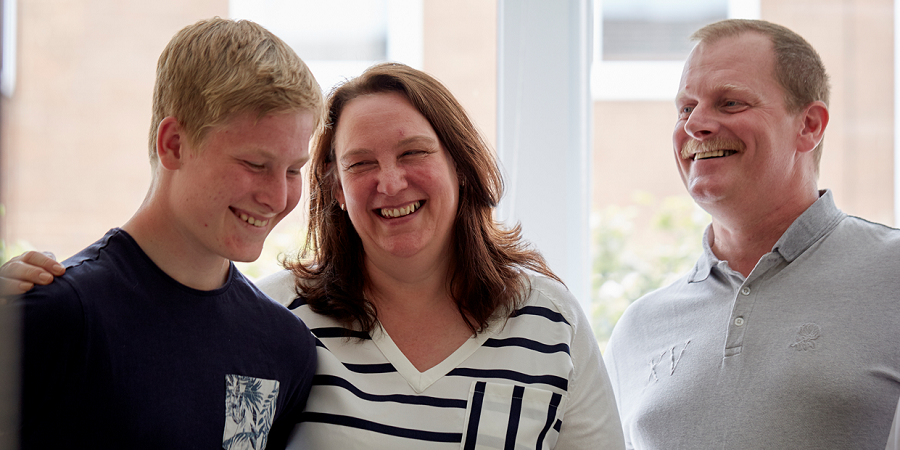 yestombishop's tweet photo. We've a fantastic vacancy at @AnthonyNolan for a Patient &amp; Family Engagement Coordinator - helping stem cell transplant patients &amp; their families on our helpline, blogs, social media &amp; podcasts. #hiring #charity #jobs - apply here: https://t.co/aIr6vYJ4he https://t.co/ruhRFamKhE