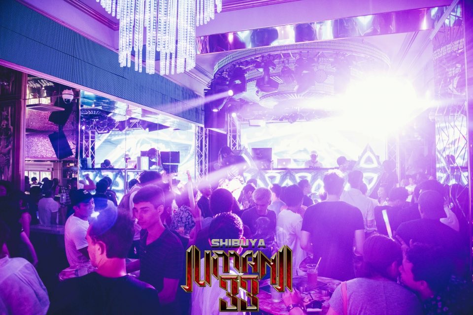 shuffle_0504's tweet photo. 今週末7/13(土)🔜
👉🏼#JUMANJI33 

#SHUFFLE_TOKYO🗼クルーが #ジュマンジ渋谷 に参戦😎！

@Dj_TOSHIKI &amp; @_DJ_TAKUMI_ @eiji19970903 出演🔊🎶

今月から新規一転♻️
更にパワーアップ🆙🔝🔝

渋谷近郊の方は是非🤗✨

#SHUFFLE_TOKYO
#シャッフル���京
#ハナライフ https://t.co/gSahyGWg4x