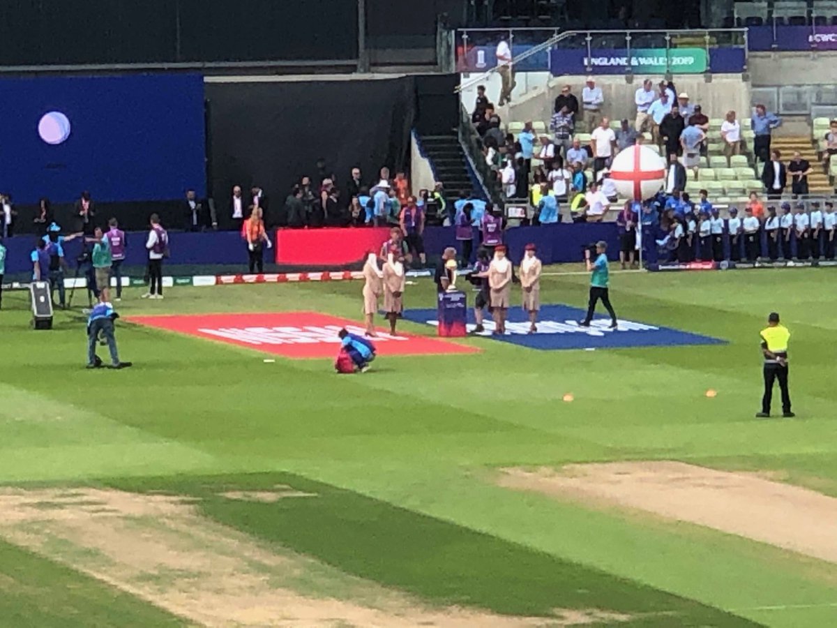 martinBigH's tweet photo. Cricket World Cup semifinal. Edgebaston. England over Australia like a rash 18-3 after 7 overs https://t.co/fG8c9ExbUj