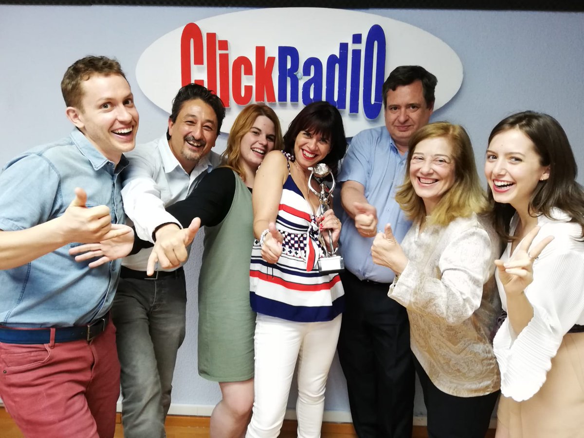 ASMediacion's tweet photo. !Un placer haber participado en Mediando con Elena, en @ClickRadioTv 
Empresa familiar ¿Que es antes la familia o la empresa?

#radio #mediacion #madrid #compañeros #sumando https://t.co/0lv0ZWXCws