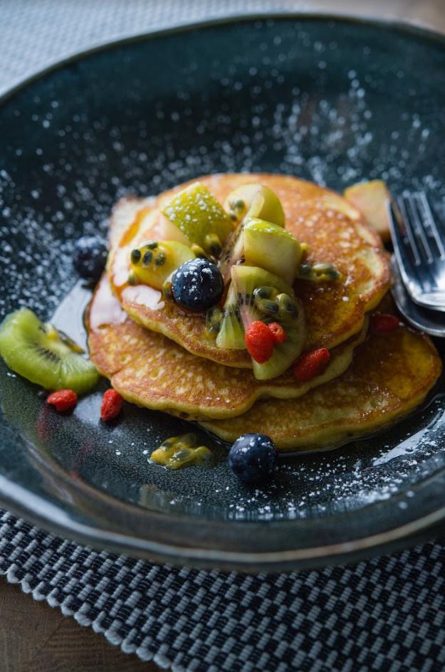 Heathrow Airport tweet media