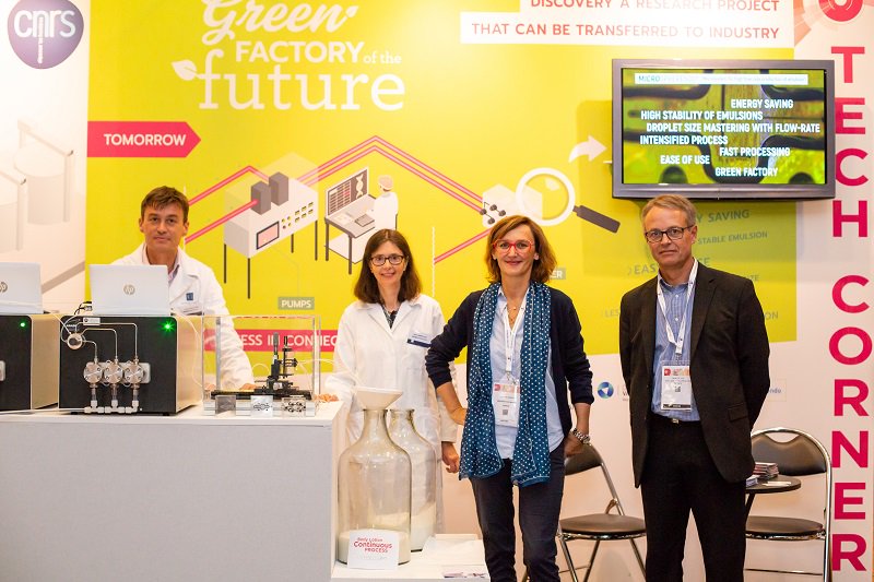 Cosmetic360's tweet photo. 📣 TECH CORNER: PAPERTOUCH 📣
Organised in partnership with the #CNRS, the trade fair’s #TechCorner highlights cutting-edge technology every year. This year’s focus will be #PaperTouch, a project developed by the LGP2 ! 🔬
To know more about it : https://t.co/uhtcuhm5Fr https://t.co/8j3cbCuoPk