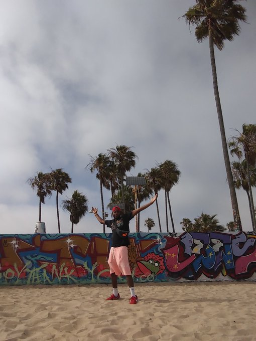 I really had fun at the venice beach https://t.co/dhuOVkXXI0