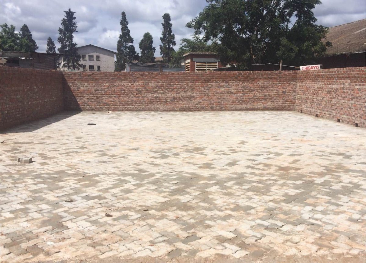 Burbill_Builder's tweet photo. #tbt 2 Sanitary Bin Bays complete to date for Non-Government Organisation Oxfam &amp; Team Up To Clean Up Mbare in conjunction with Harare Council. https://t.co/GZRG38urHK