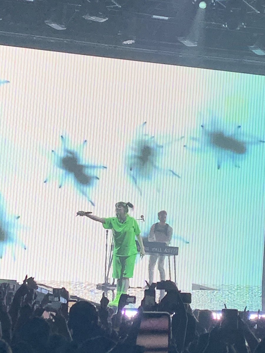 psayersLA's tweet photo. Go Billie E! https://t.co/k9fq36iYDV