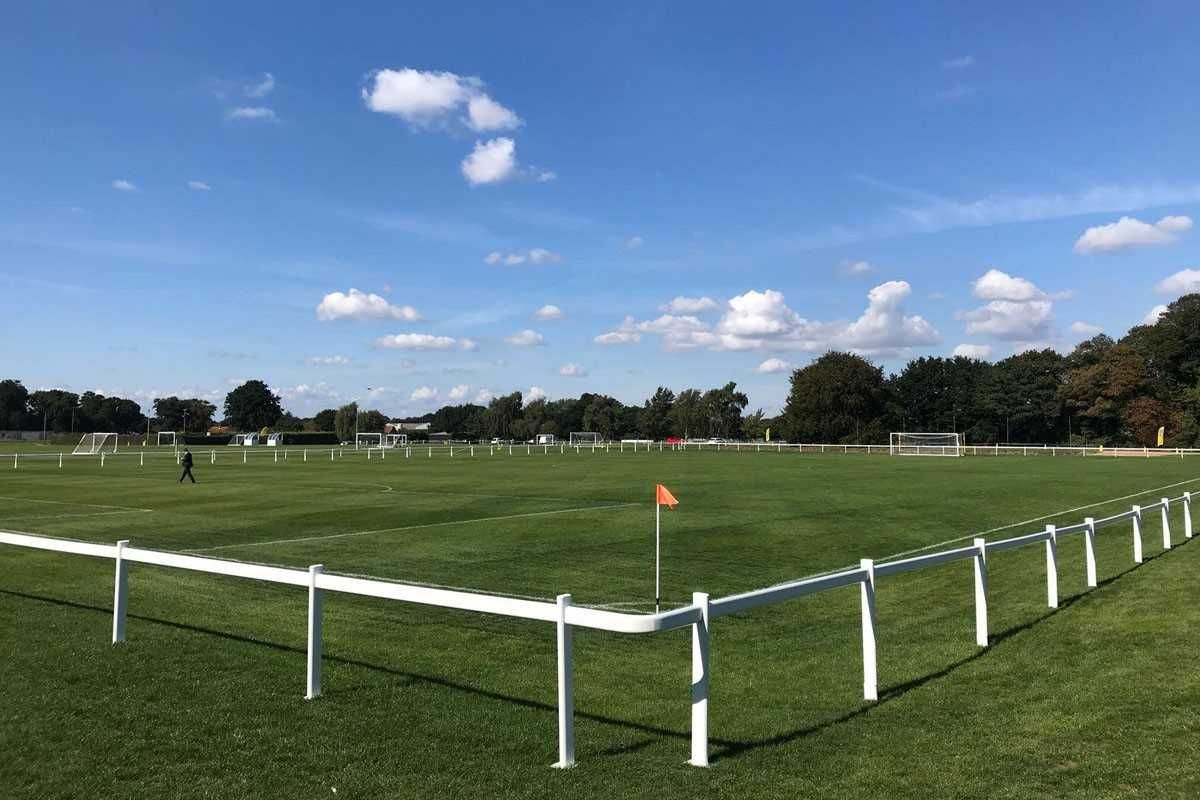 Today, RSI opens its doors to fences. 

#AskTheExperts #RecreationalSystemsInt #Reliable #Innovative #Sports #FencingSolutions #Football #Hockey #Events