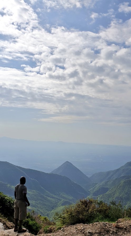 Ken, our guide knows the best spots!