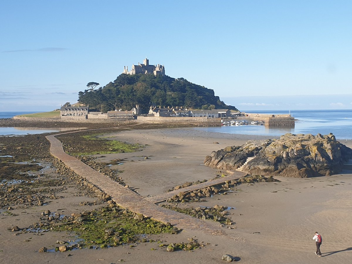 _JuniorSmart's tweet image. Great to be down in #Penzance (literally the end of the line) talking gangs, talking county lines and talking about how to make the interaction between young people and professionals better!
#letsmakechanges