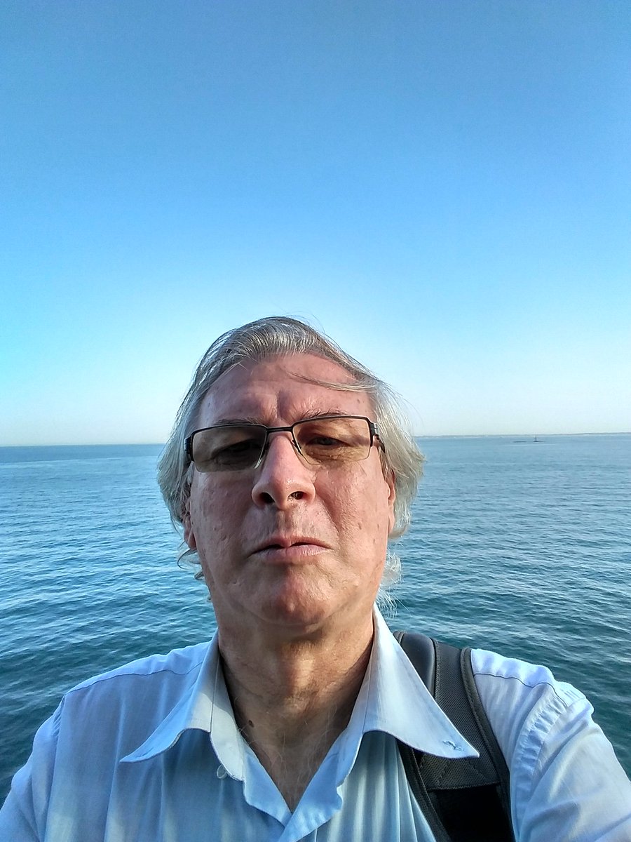 En la Universidad de Cadiz a punto de iniciar la conferencia sobre #EconomíadelBienComún y Universidad en el Curso de verano <a href="/ebccadiz/">EBC Cádiz</a> <a href="/EBienComun/">Economía Bien Común</a> @catedraEBC_UV <a href="/UVcatedres/">UVcàtedres</a>